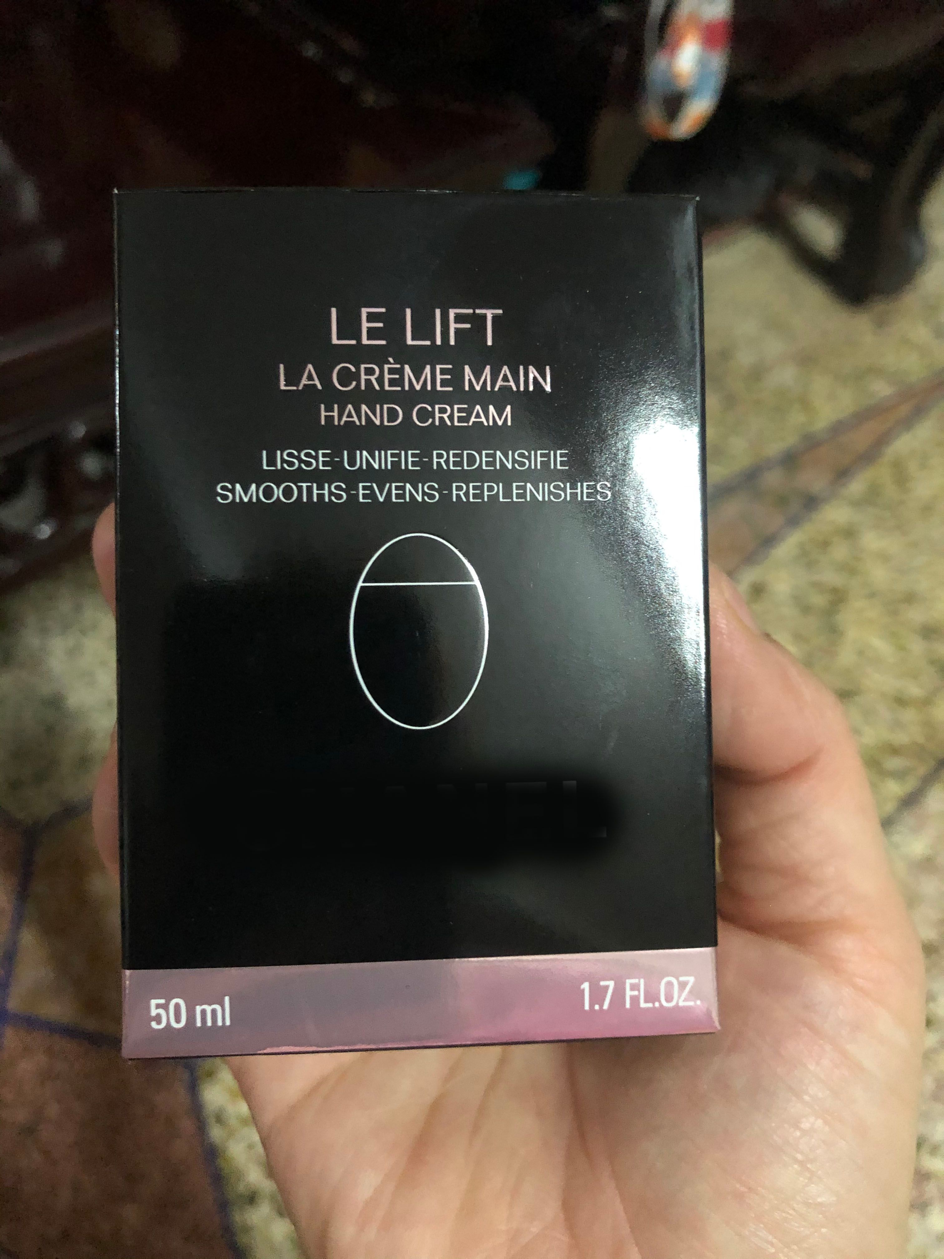 Famous Brand LE LIFT Hand Cream LA CREME MAIN Black Egg & White