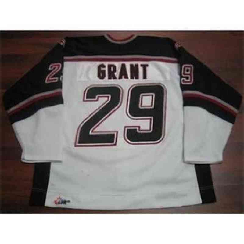 29 Tristan Grant