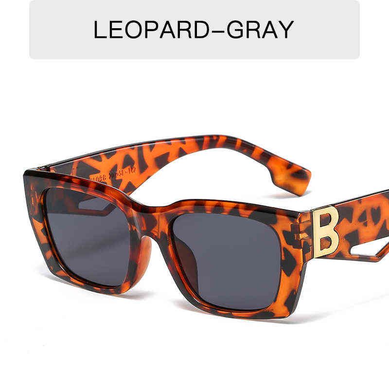 Leopardgrå