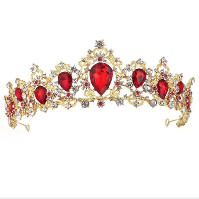 röd tiara
