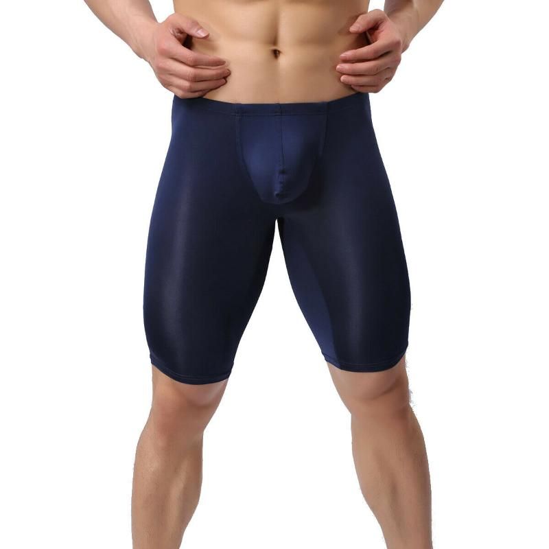 Marinblå shorts