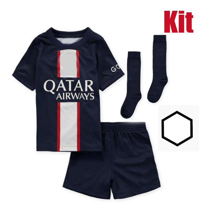 Home kit with socks+patch 1