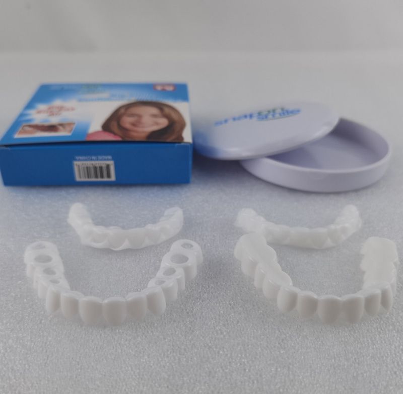 upper teeth lower teeth with retail box