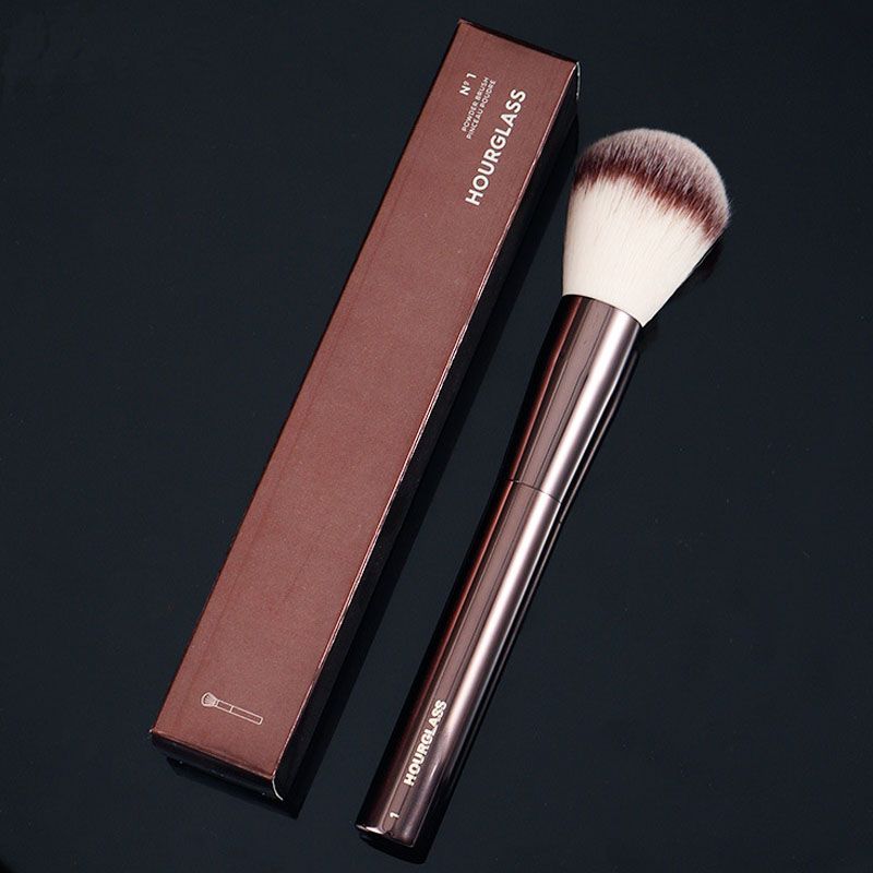 NO.1 Powder Brush