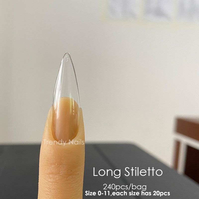 Stiletto longo