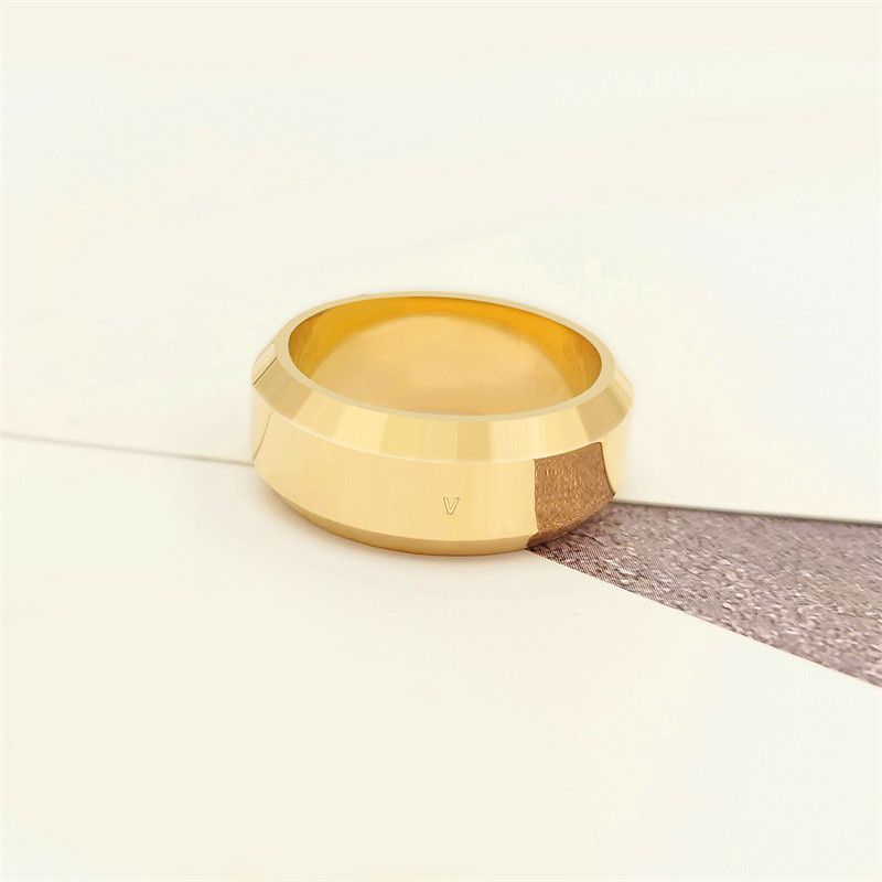 Rose Gold Bevel Ring