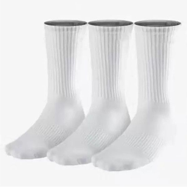 Beyaz uzun çorap