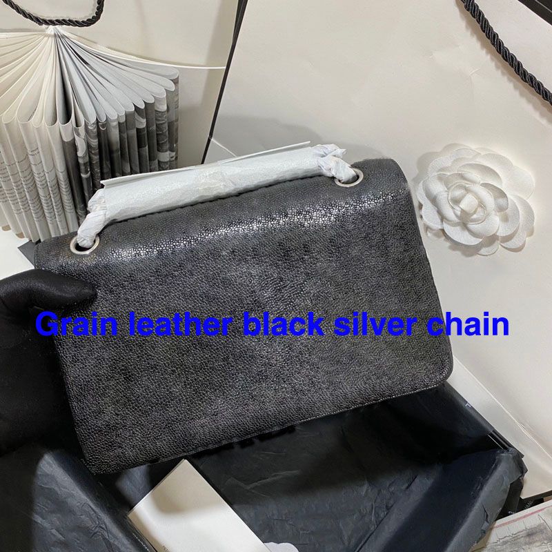 Grain leather black silver chain