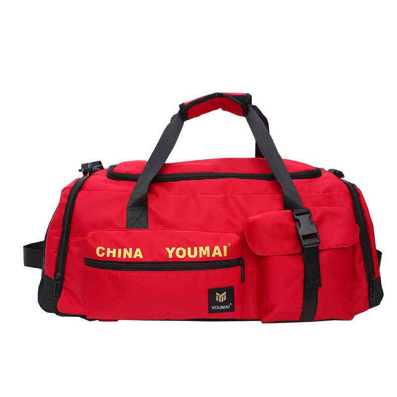 Красная туристическая сумка