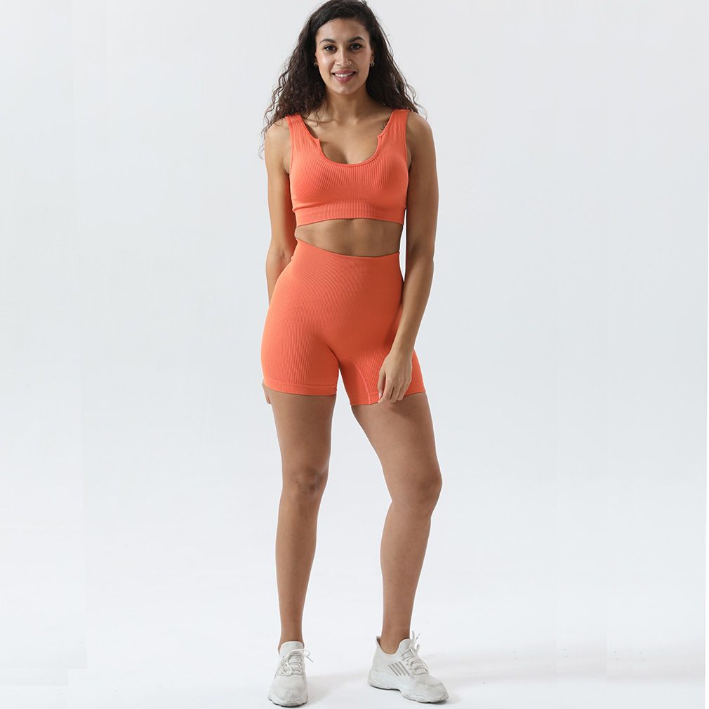 Oranje - v -shorts