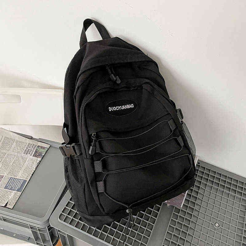 schwarzer Rucksack