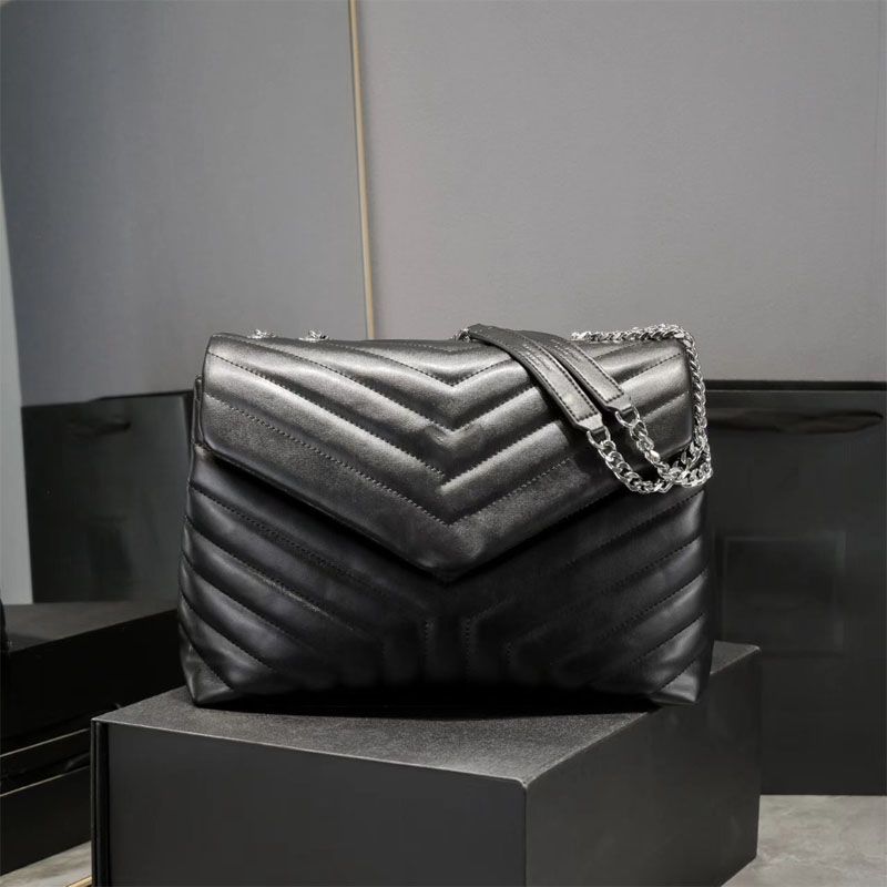 32cm-Silver chain - Black bag