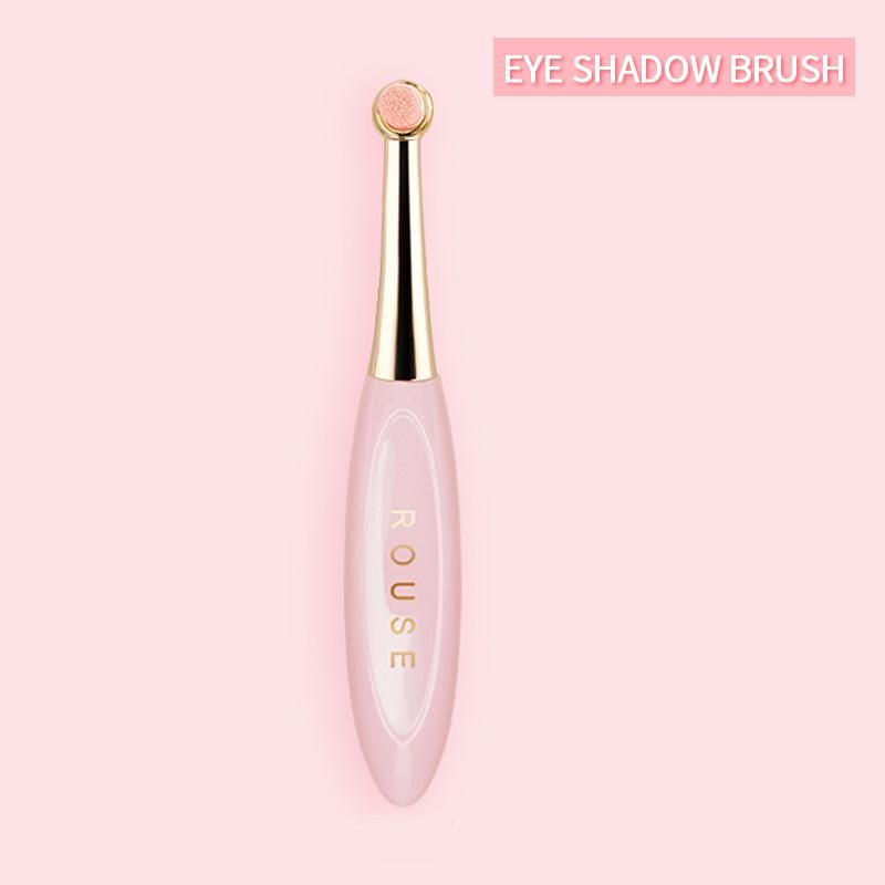 eye shadow brush