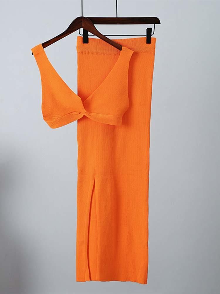 Traje de naranja