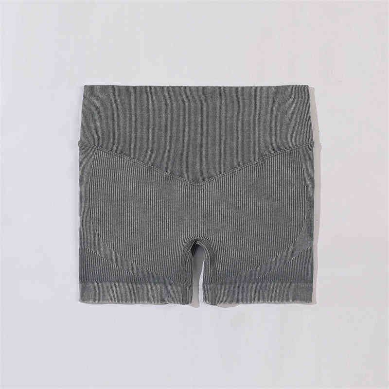 grey-dk074