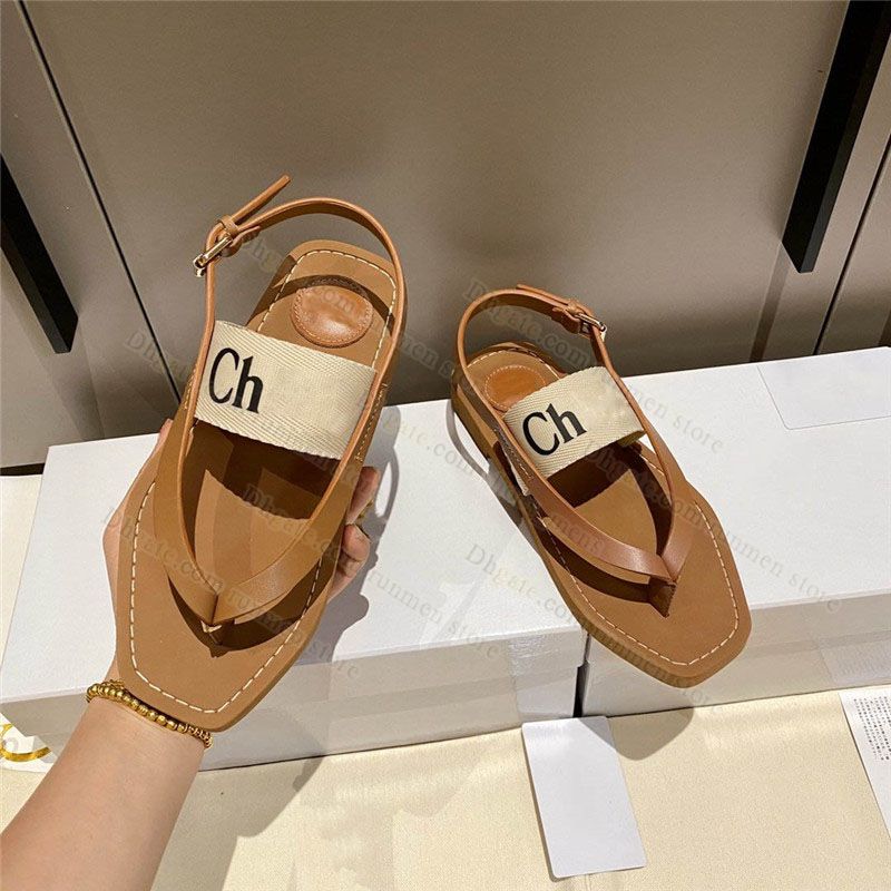 C02 Flip Flops Beige