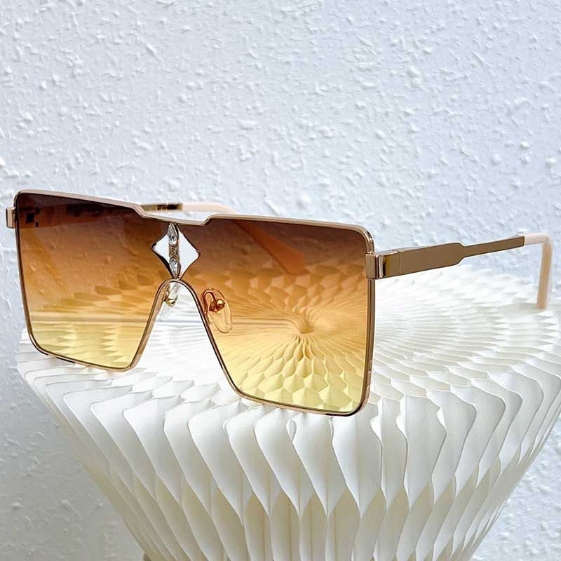 Louis Vuitton Z1700U Cyclone Metal Sunglasses, Gold, One Size