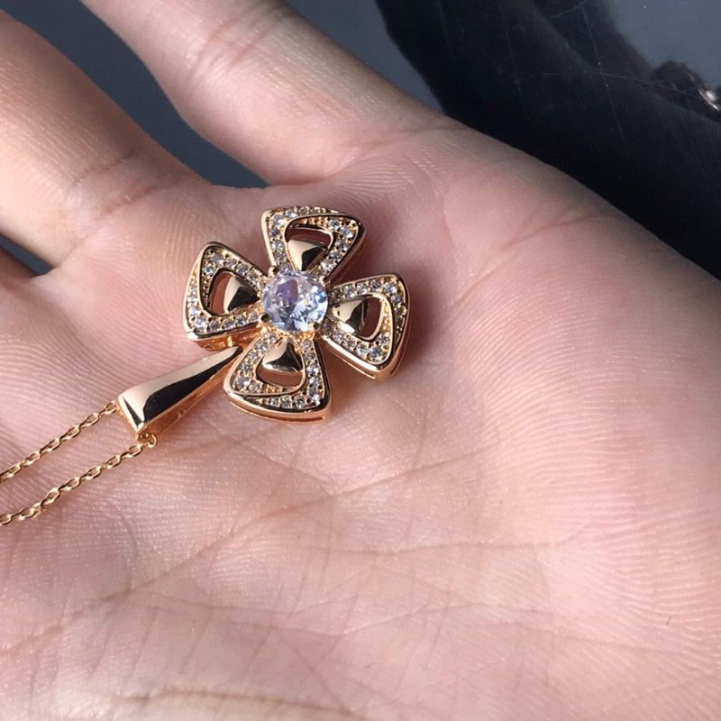 Rose gold/Necklace 2