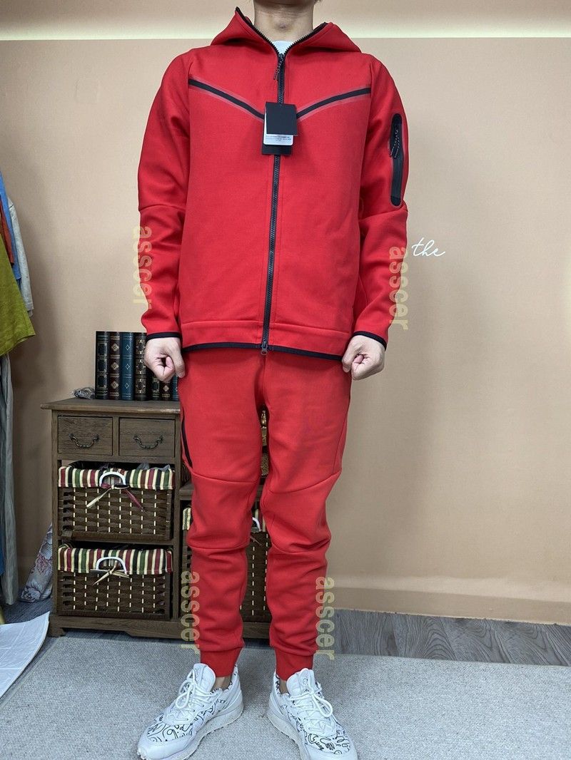 Tracksuits-vermelho