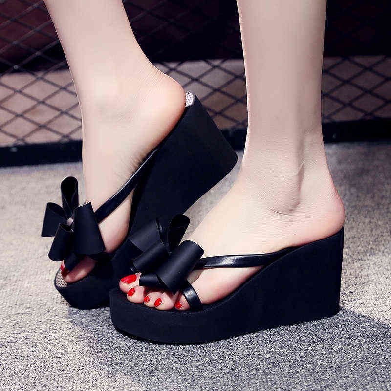 02Black 6 cm muszki