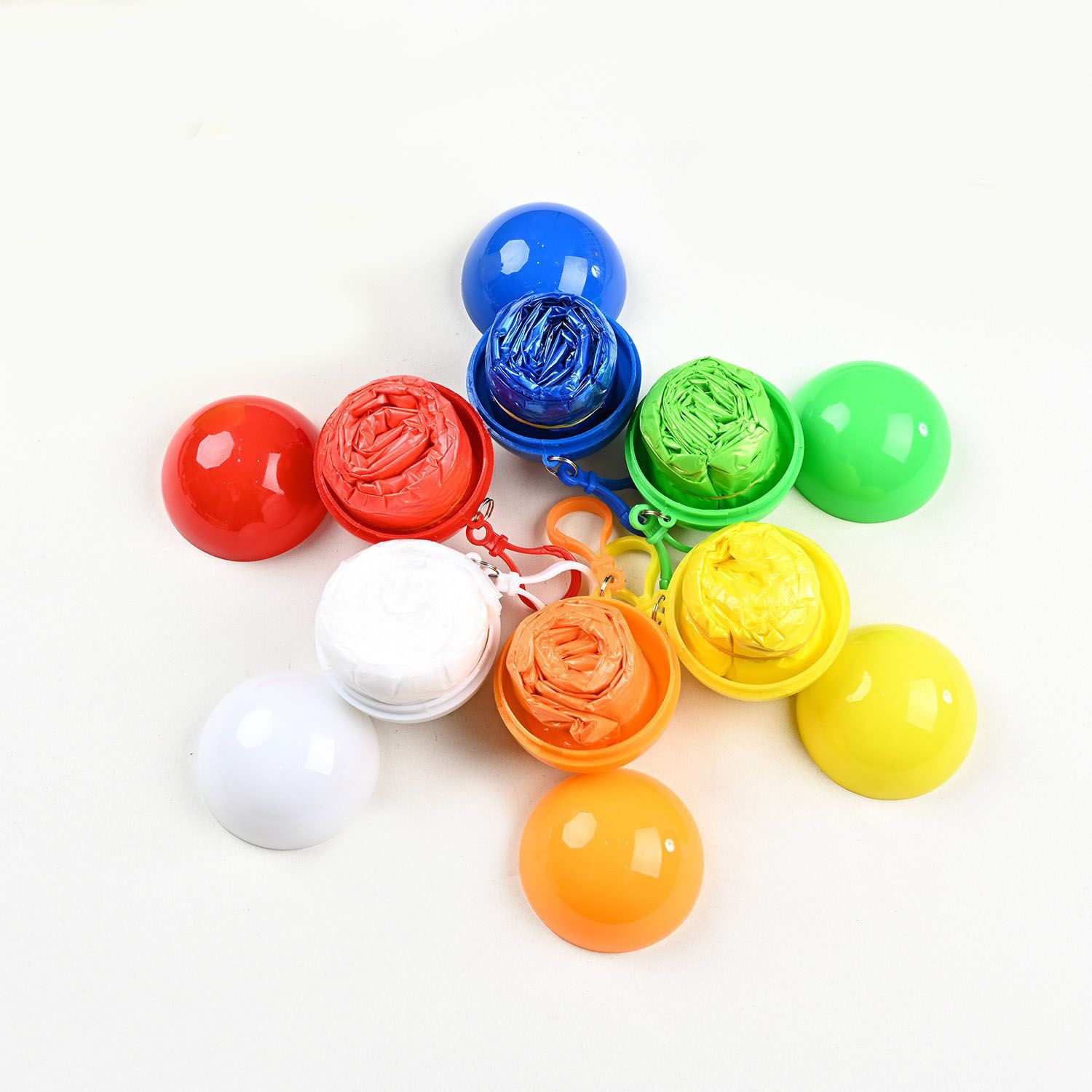 Convenient Portable Rain Ponchos Ball 
