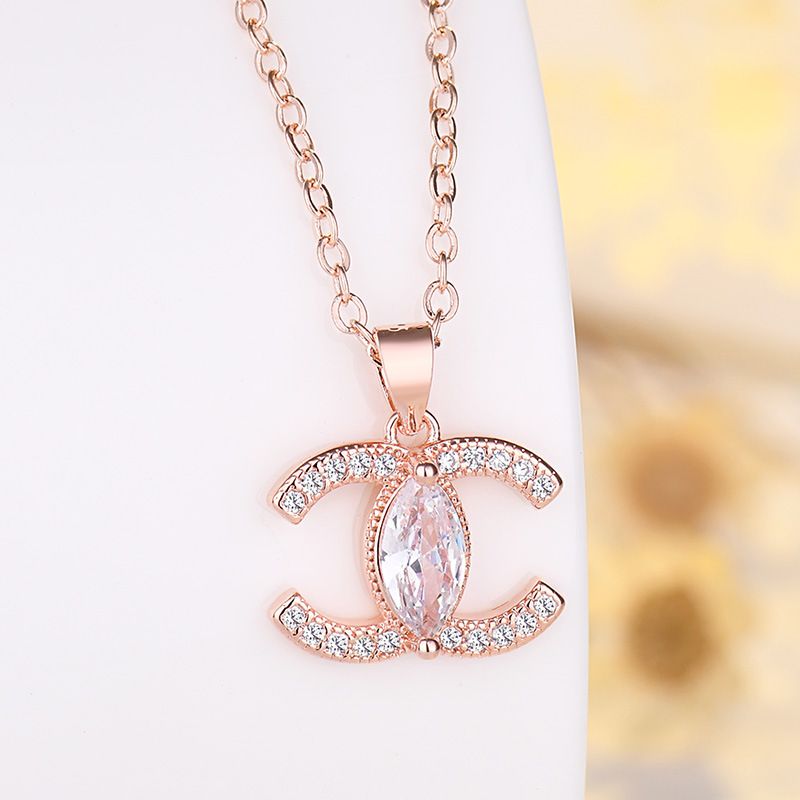 rose gold necklace