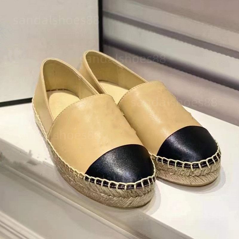 Beige espadrilles