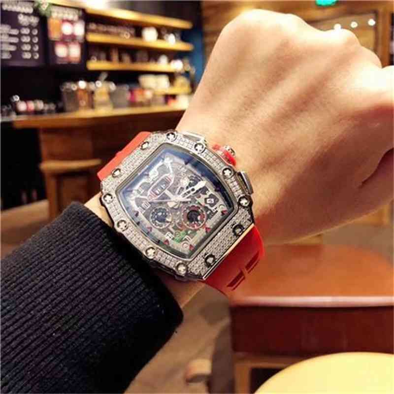 silver case red strap