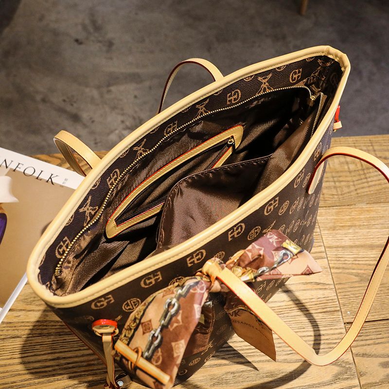 Ladies selling bag cheap