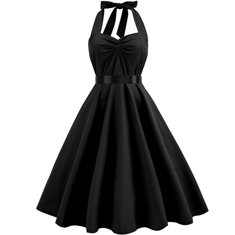 Solid svart klänning