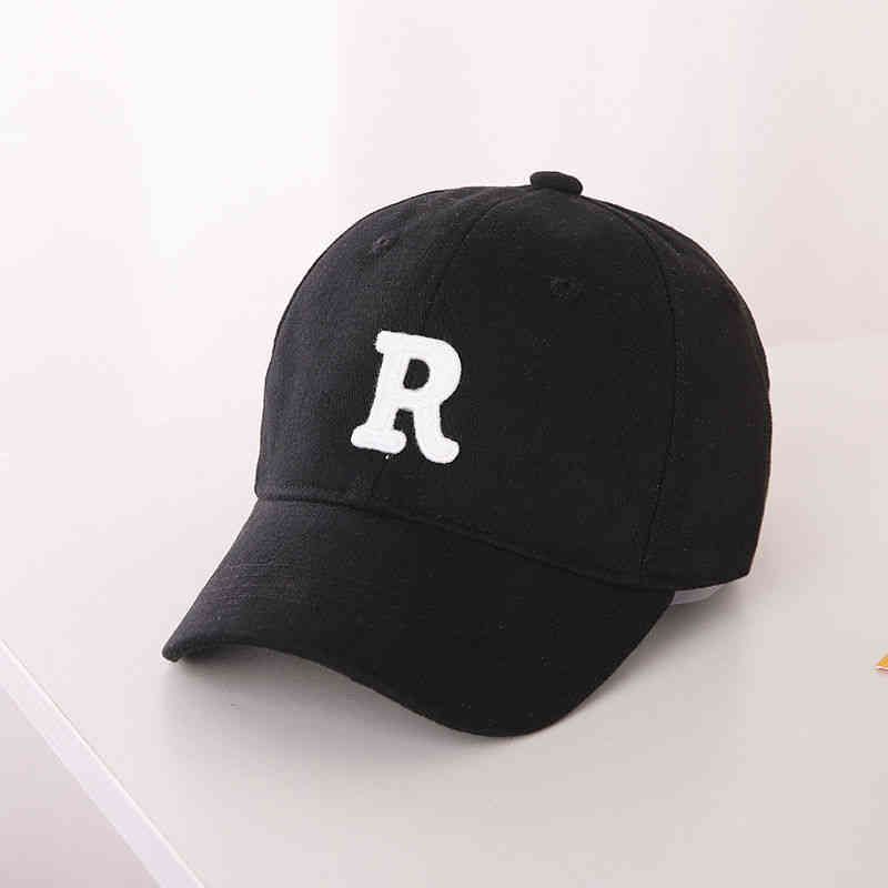 r beyzbol şapkası siyah