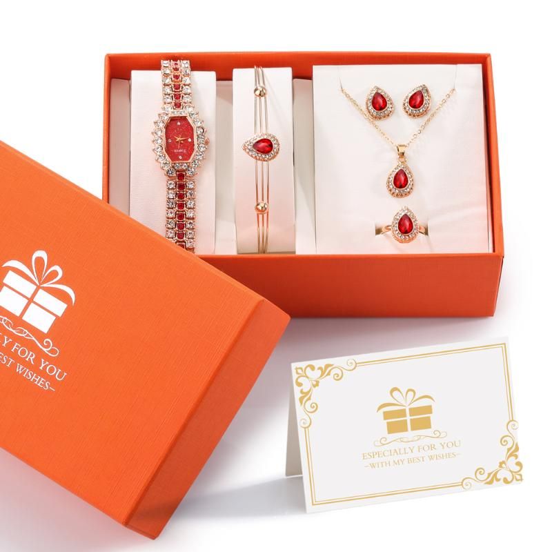 Red Gifts Set