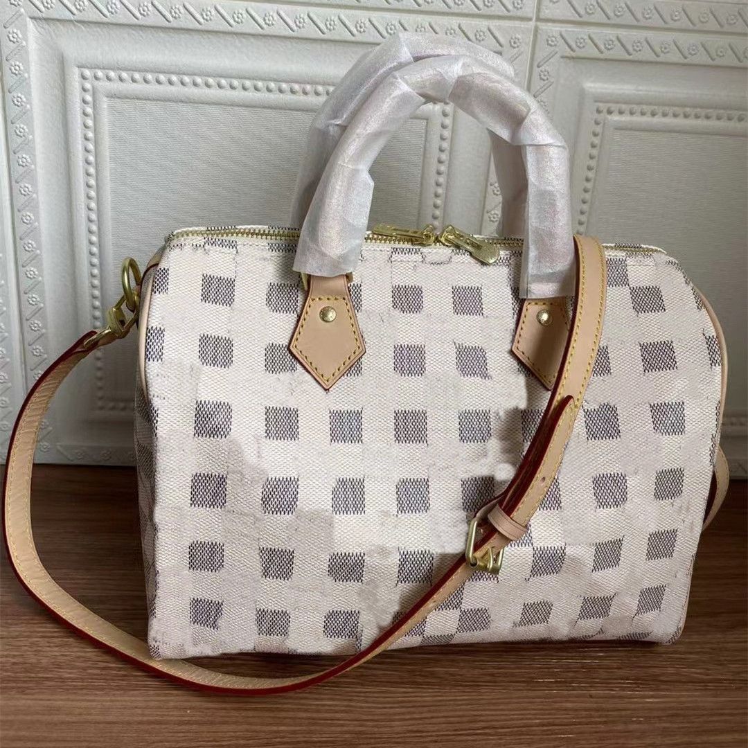 damier blanc