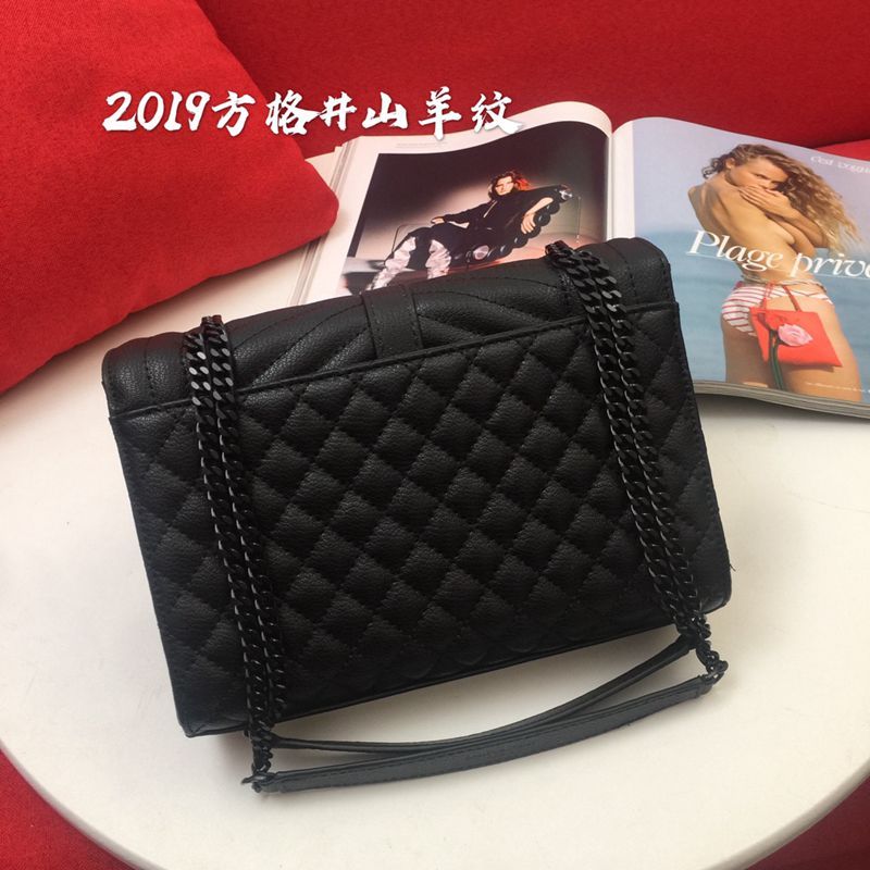 #7 S02019 black chain Size 24x17.5x6cm