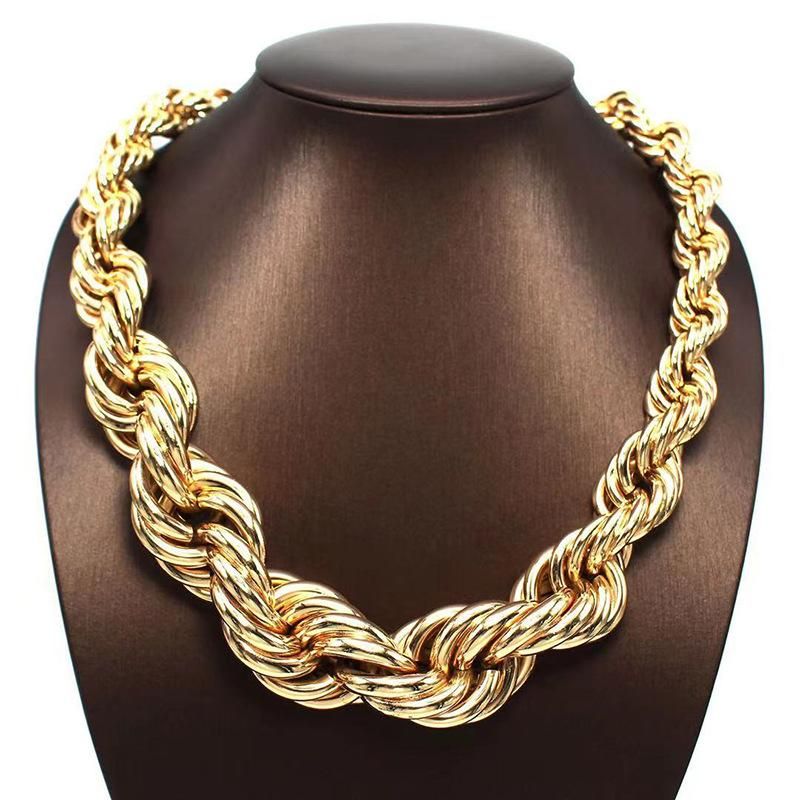 Twisted Necklace