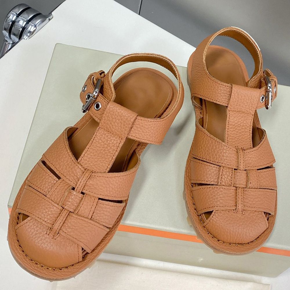 Ladies leather luxury designer sandals spring and summer the latest hot horse hair Roman style pig Ladies leather luxury designer sandals spring and summer the latest hot horse hair Roman style pig