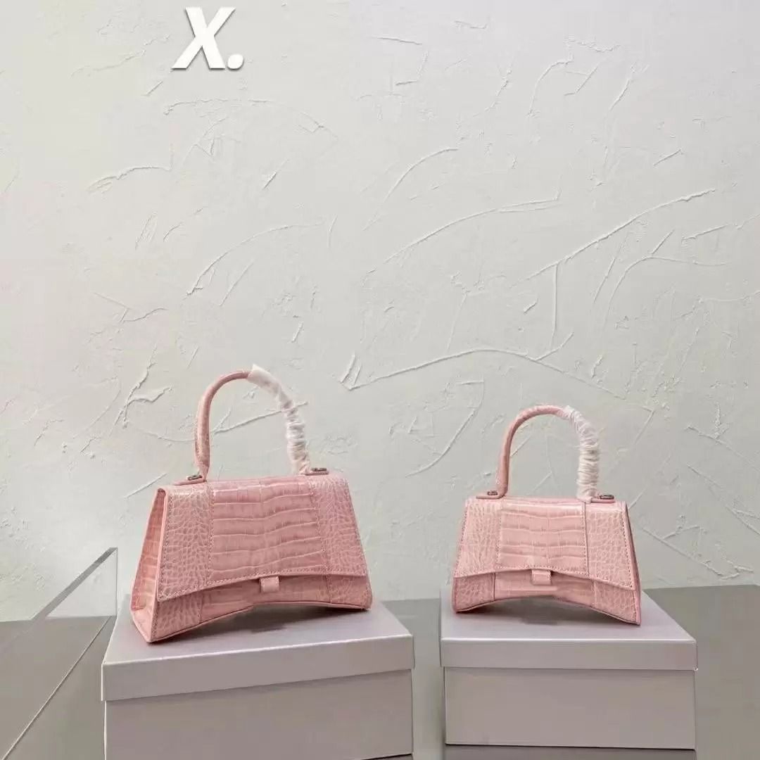 3.Pink bags silver chain