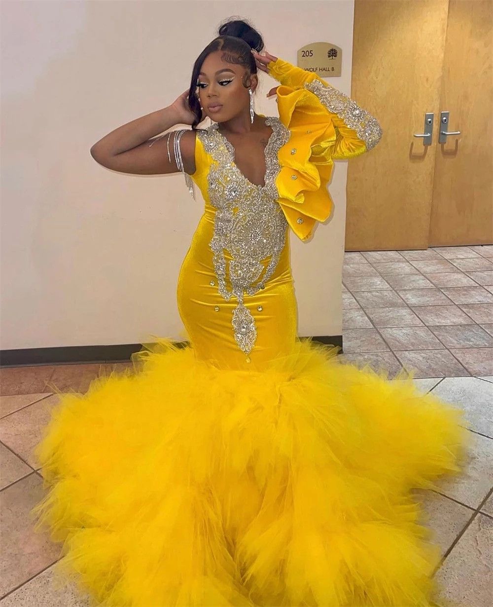 Yellow Velvet Mermaid Prom Dresses 2022 