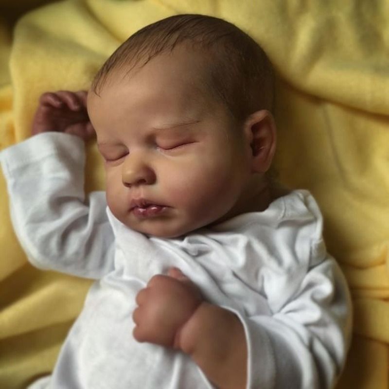 Boneca Bebê / Baby Reborn Realista Macia em Silicone Dormindo  Anatomicamente Correto NPK 48cm