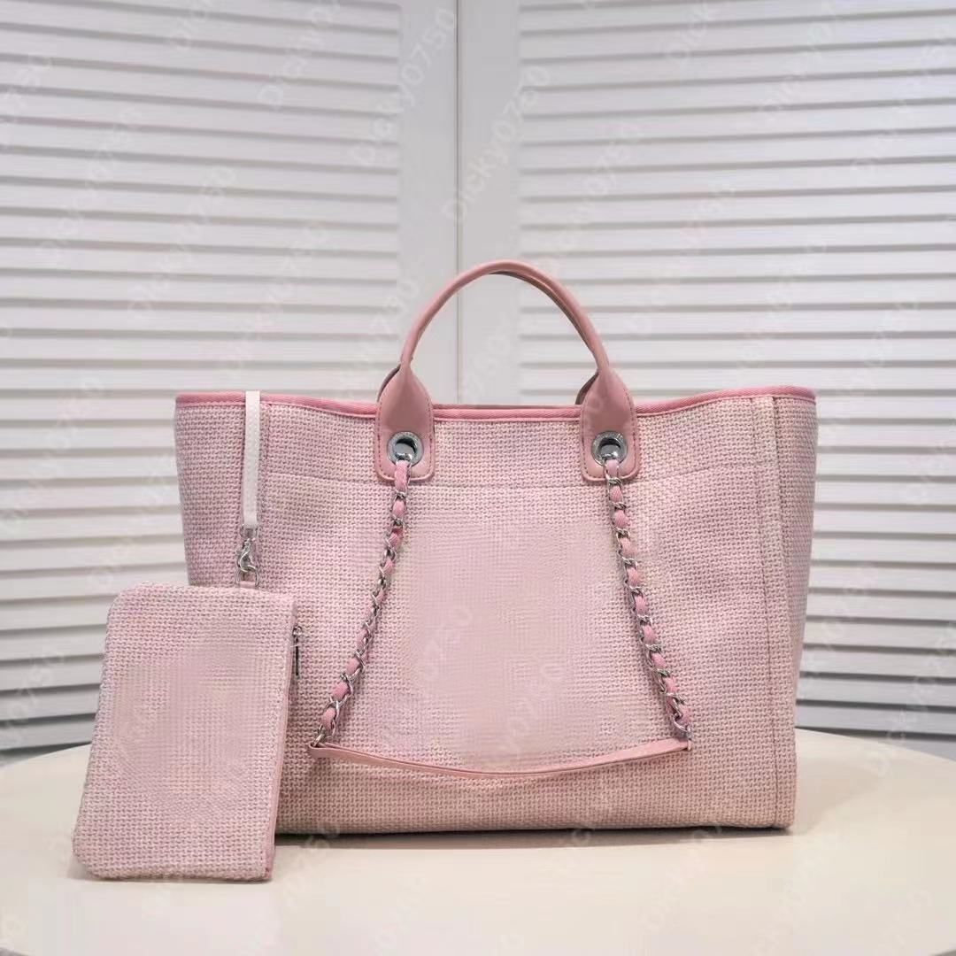 지갑이있는 분홍색