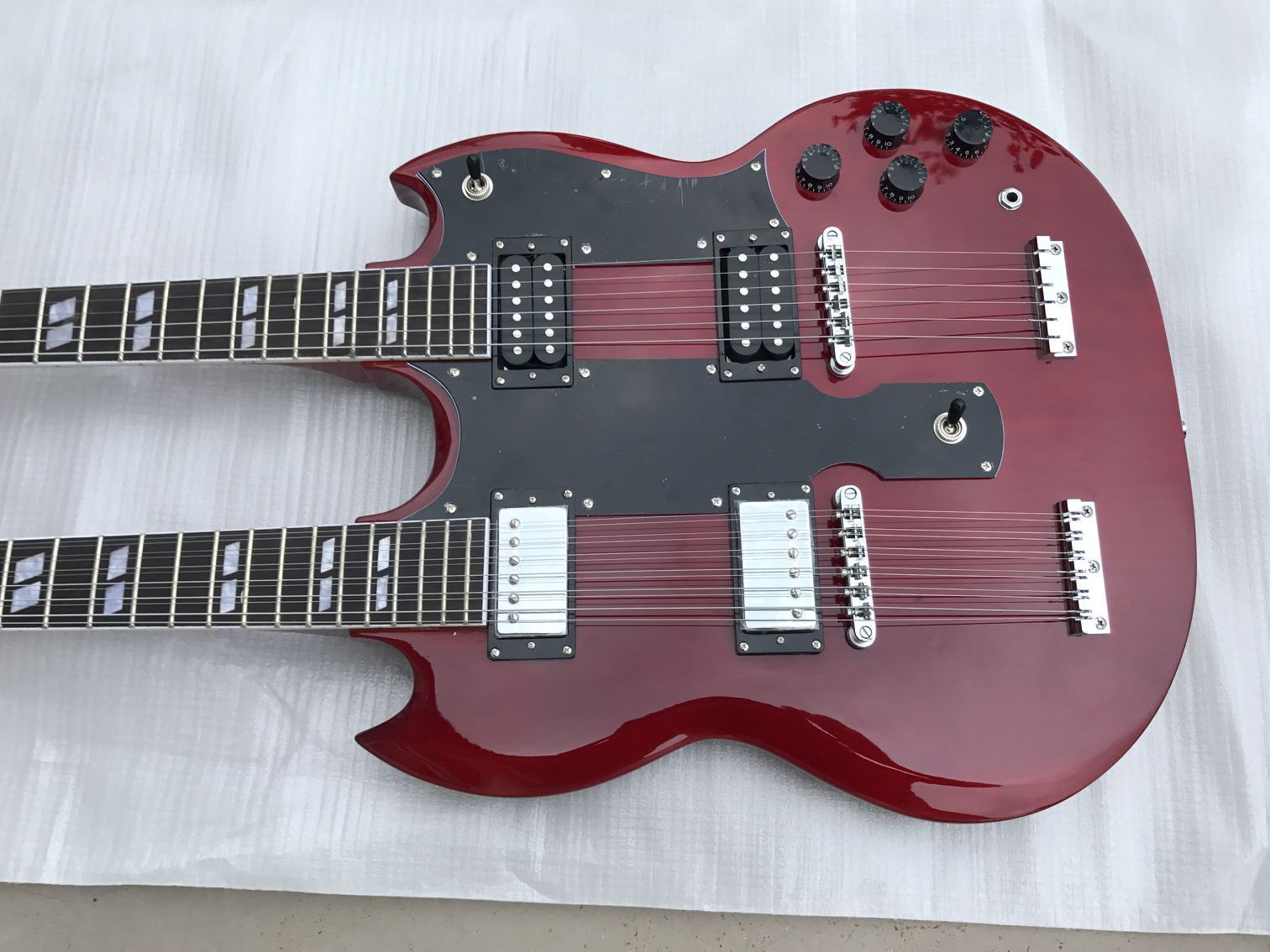 Compra Costumbre Jimmy Page 12 6 Cuerdas 1275 Doble Del Cuello Led Zeppeli  Página Vino Tinto SG Guitarra Eléctrica 2 Pastillas Diferentes Tailpiece  Especial Barato | Entrega Rápida Y Calidad | Es.Dhgate