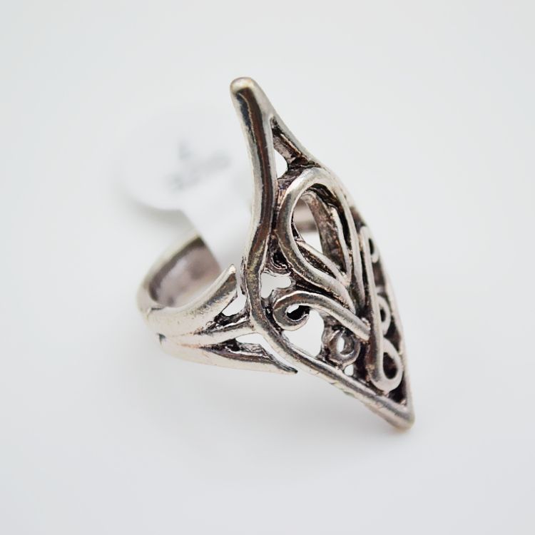 Grosshandel Europaische Und Amerikanische Hobbit Der Herr Der Ringe Elf Konig Elrond Ring 10 Teile Los Film Schmuck Von A111111111 35 53 Auf De Dhgate Com Dhgate