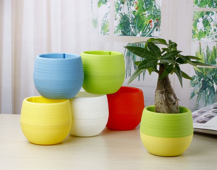 2021 Wholesale Flower Pots Mini Flowerpot Garden Unbreakable Plastic Nursery Pots From
