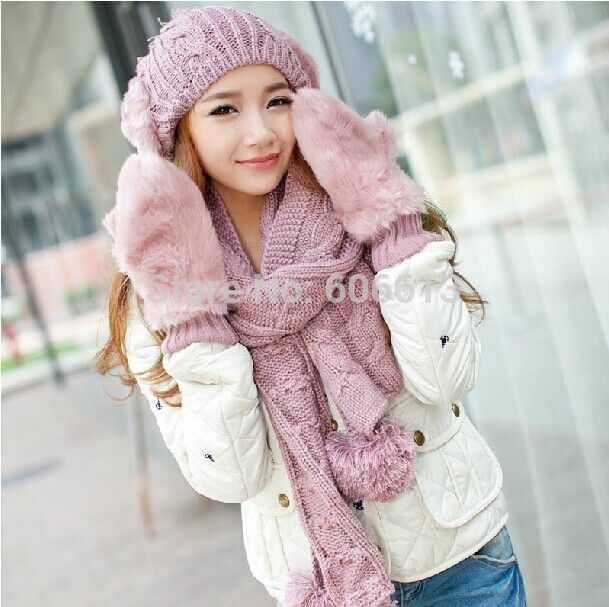 girls hat and gloves