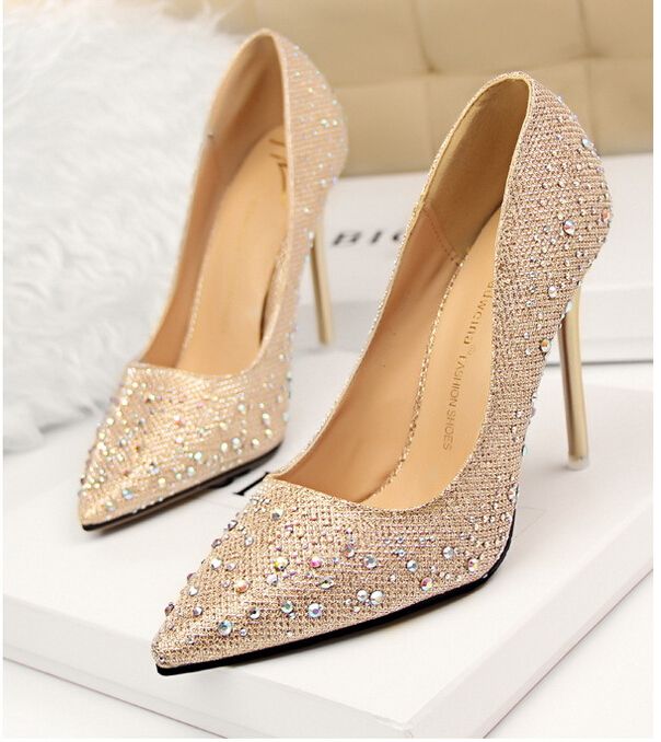 2015 New Arrival Pointed Toe Diamond Shoes Wedding Shoes Silver