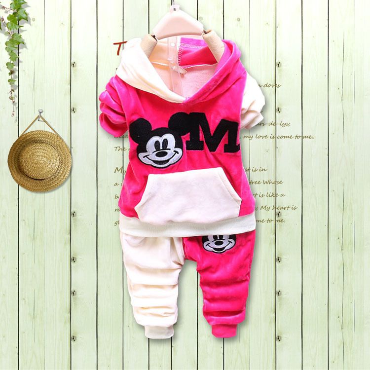 2015 bebé de la historieta de Minnie Mickey mouse juegos de la ropa shirt + pants 2015 bebé de la historieta de Minnie Mickey mouse juegos de la ropa shirt + pants