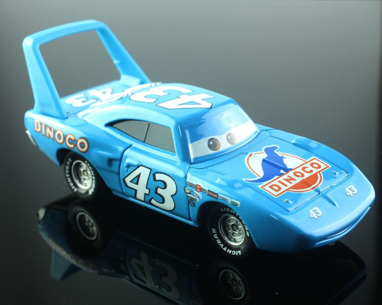 dinoco 43 car
