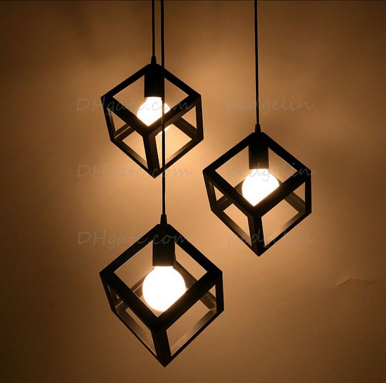 Vintage American Country Style Small Black Cube Cage Retro Pendant