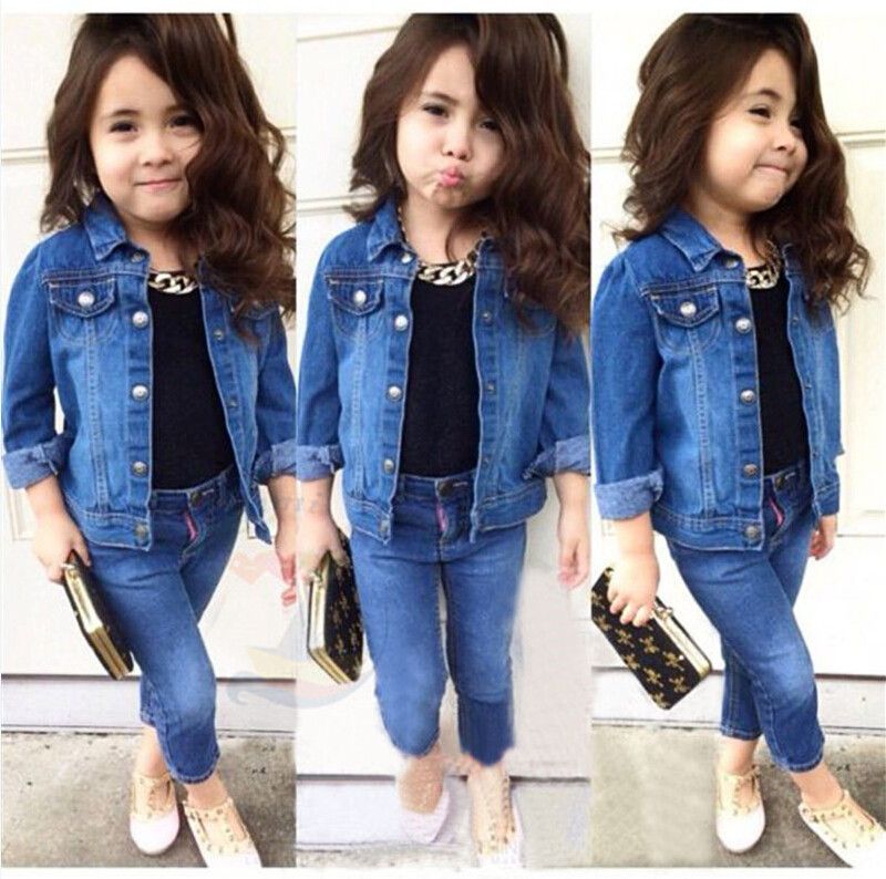black shirt with jeans girl