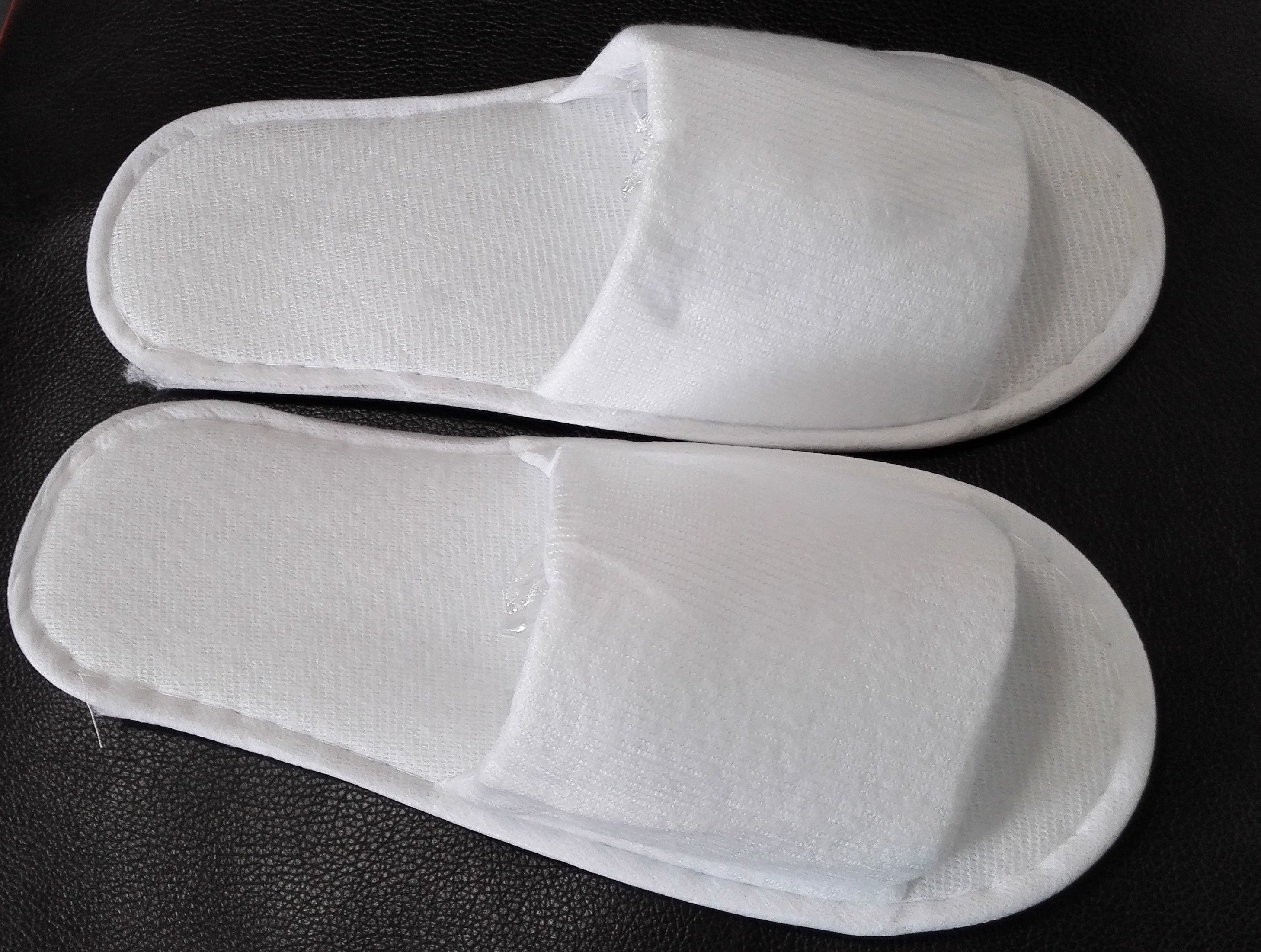 disposable hotel slippers